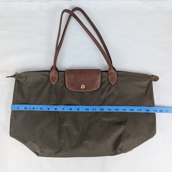 Longchamp Paris Le Pliage – Authentic Green Nylon Tote Bag, Gently Used! - Picture 16 of 16